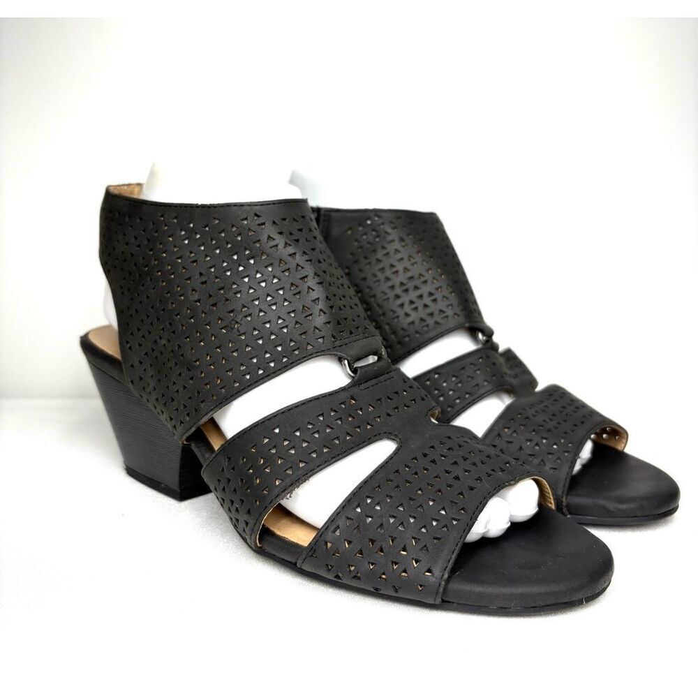 SOUL by Naturalizer Black Leather Dez Sandals Perforated Block Heel Women 8.5